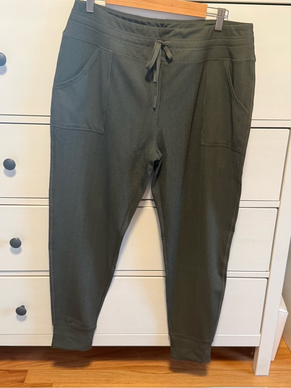 Grace & Lace Ribbed Olive Green Joggers Size XL NWT